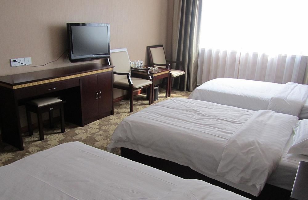 China Rushan Champs Elysees Hotel Shandong エクステリア 写真
